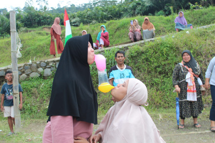 Lomba Estafet Balon